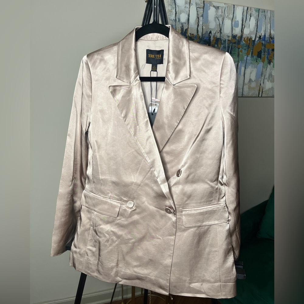 Truth by Republic Champagne Blazer